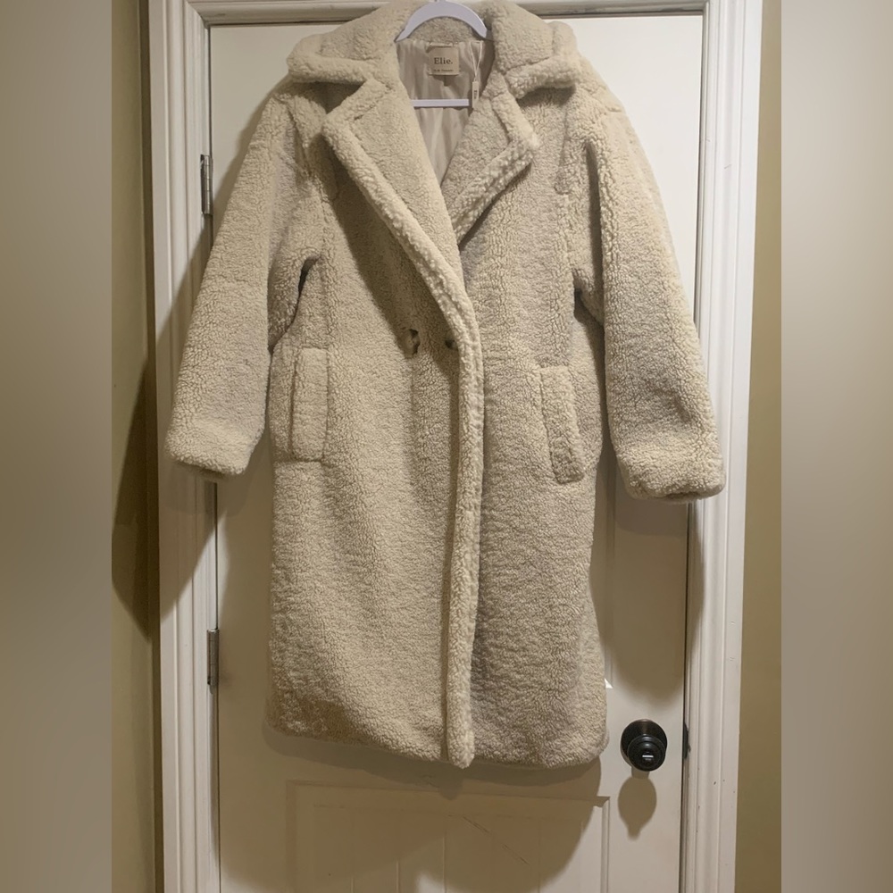NWT ELIE BY ELIE TAHARI Teddy Fur Oversize Trench Coat Beige Size L.